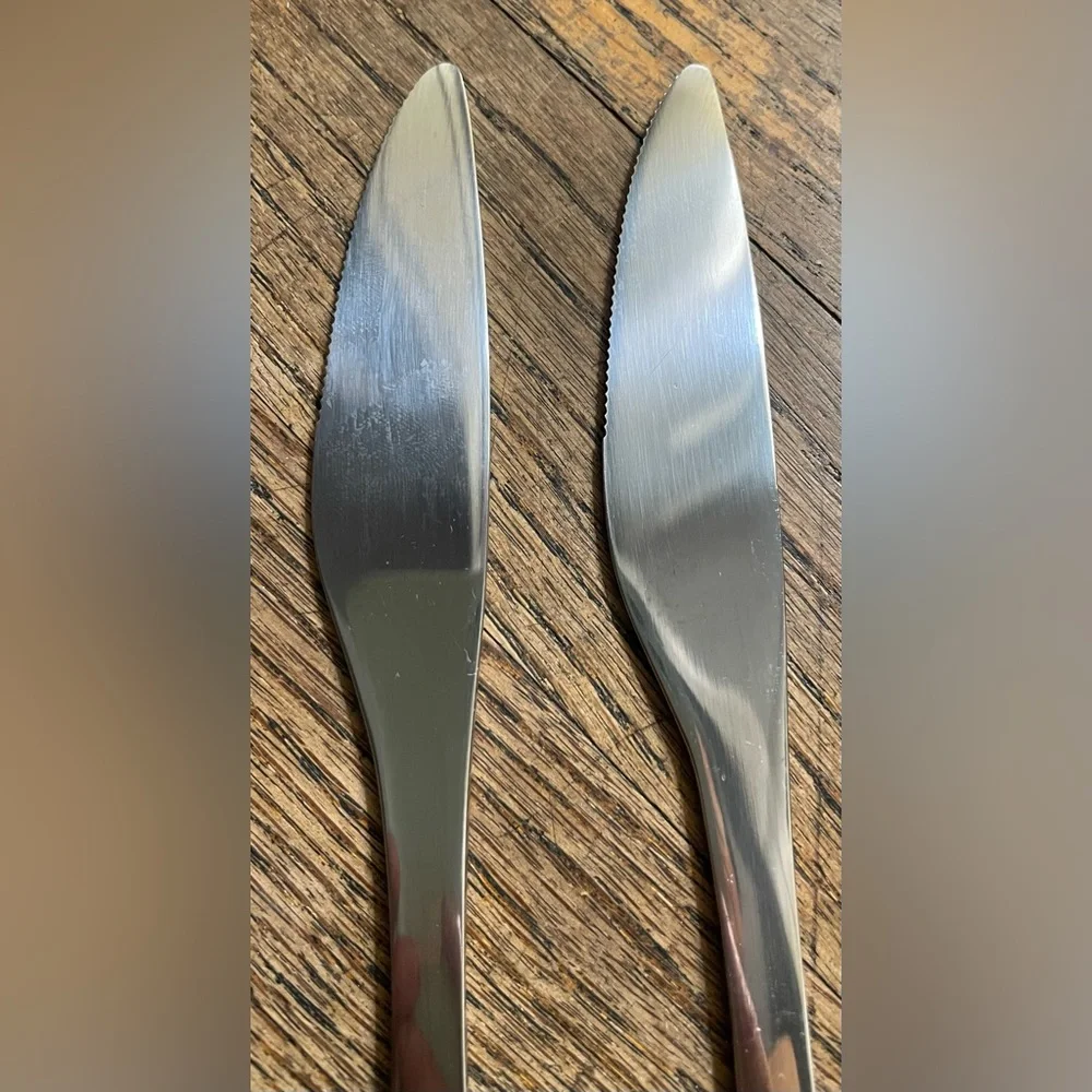 Silver Metal Knife Set